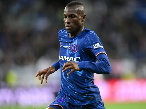 Petinggi Bayern Munich Bantah Ingin Boyong Nicolas Jackson dari Chelsea